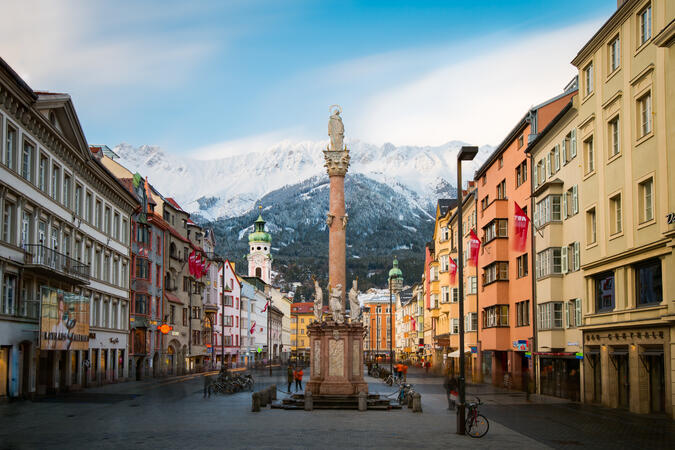 Innsbruck 18.01.2018 D810 66s@iso64 1530mm f2.8@30mm f13